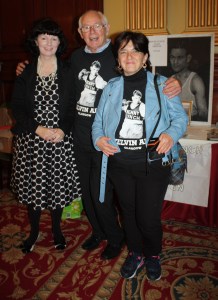 2 BRYAN TURNBULL BENNY LYNCH  SUPPORTERS CITY CHAMBERS COPYRIGHT CHRISTINA MILARVIE QUARRELL 2016 (2)